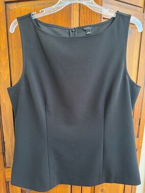 Ann Taylor Size Large Black Jersey Knit, Round Neck, Darted Sleeveless Top. NWOT